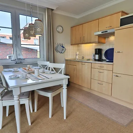 Westend - 2 アパート